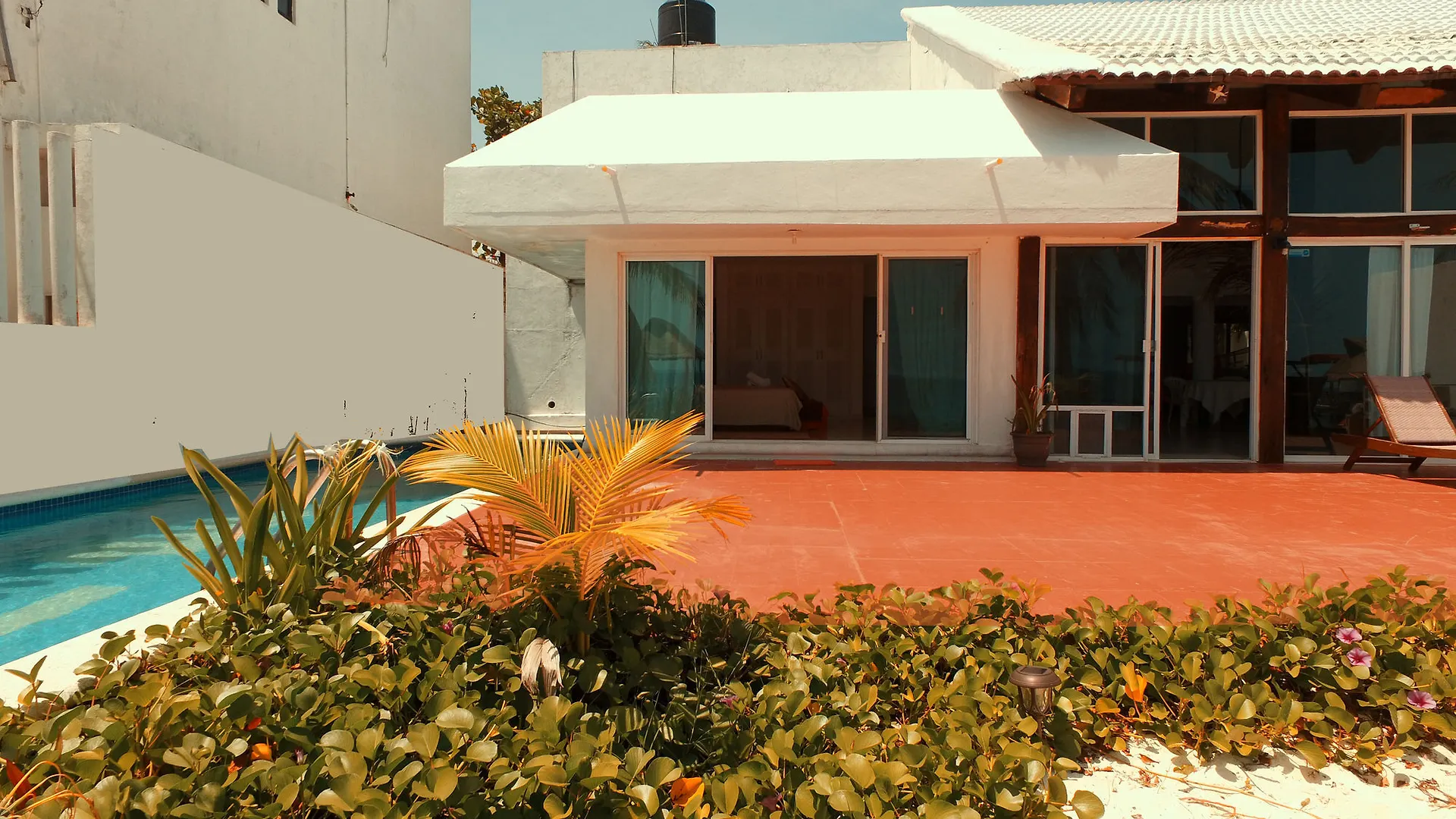 לינה וארוחת בוקר קנקון Mayambe Private Village