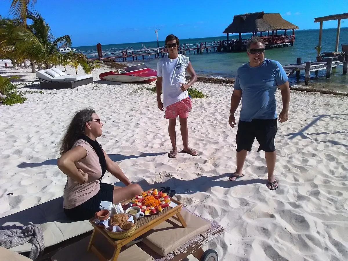 Bed & Breakfast Mayambe Private Village Cancún